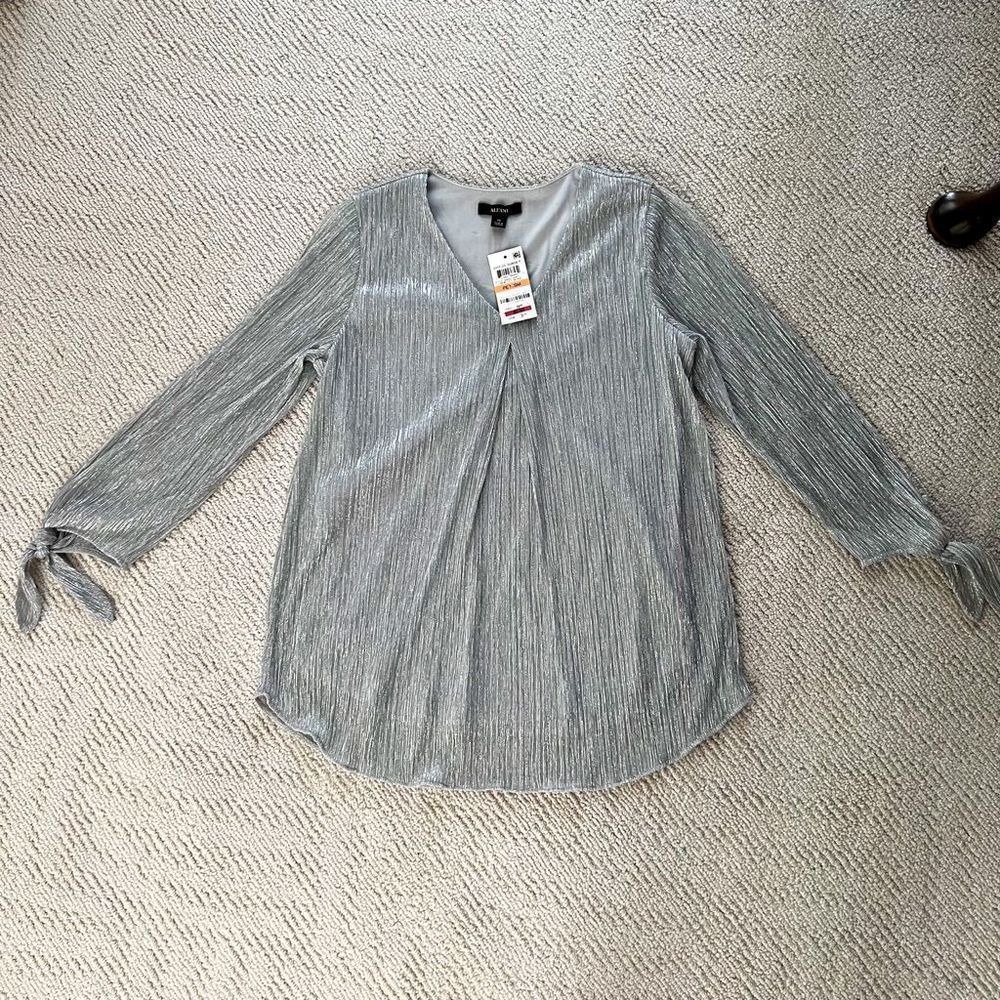 Alfani PS Petite Small ￼Silver 2-Layer Top New City Silver NWT